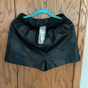 NWT - Steve Madden Faux Leather shorts